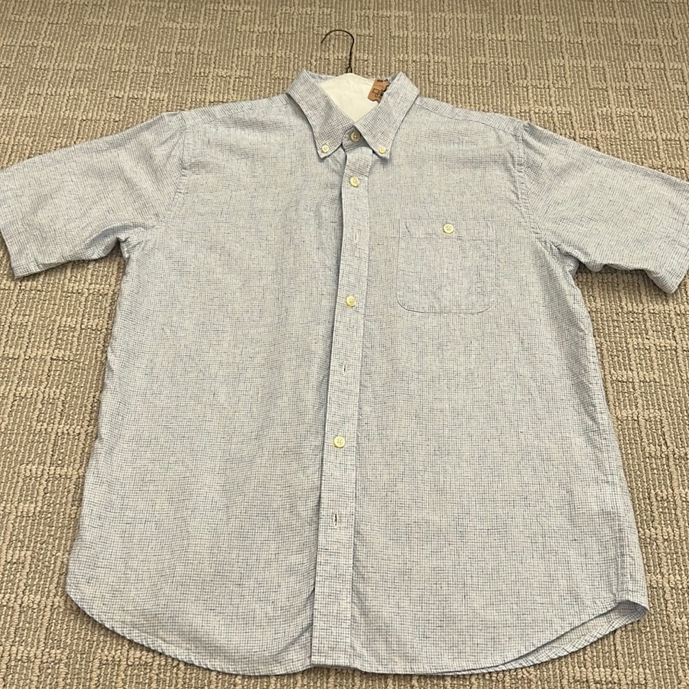 Orvis size large classic fit short sleeved button down shirt